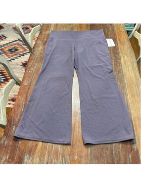 Athleta Salutation Stash Flare Pant Womens 3X Dusky Purple NWT